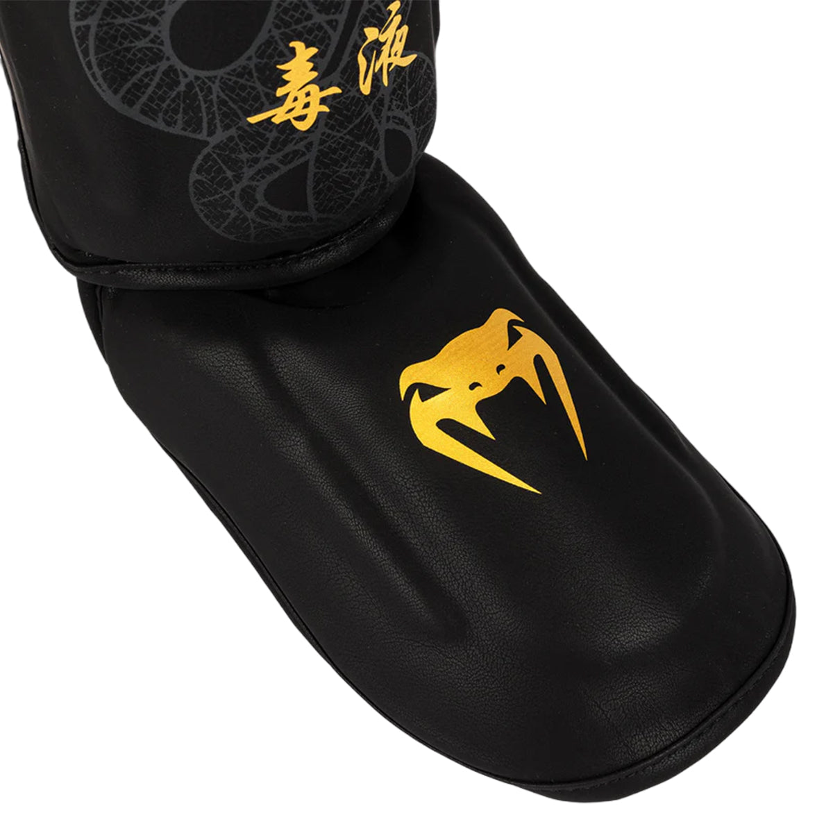 Venum Serpenti Muay Thai/ MMA Shin Guards - Black/Silver/Gold